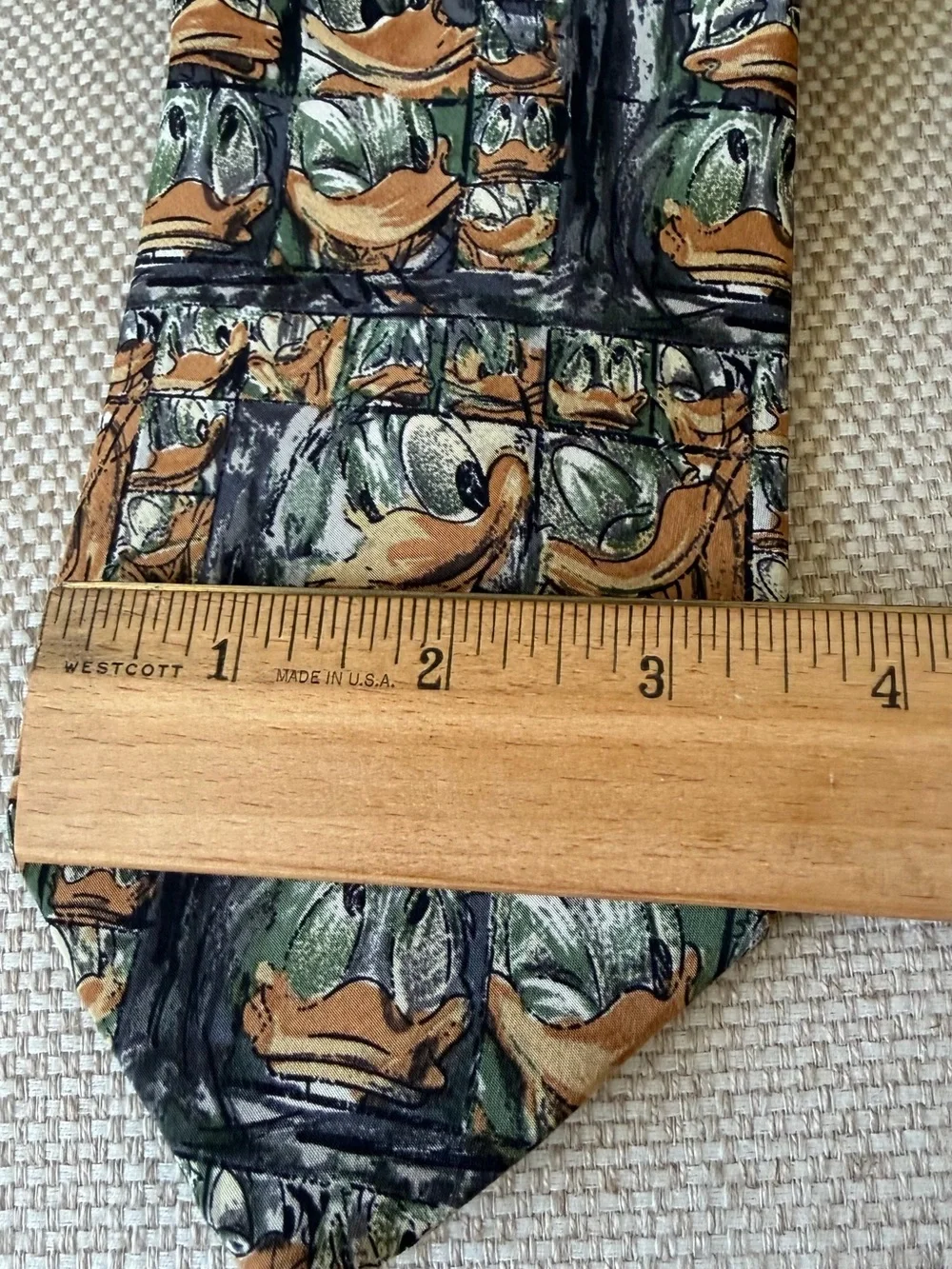 Rare- Donald Duck Silk Tie